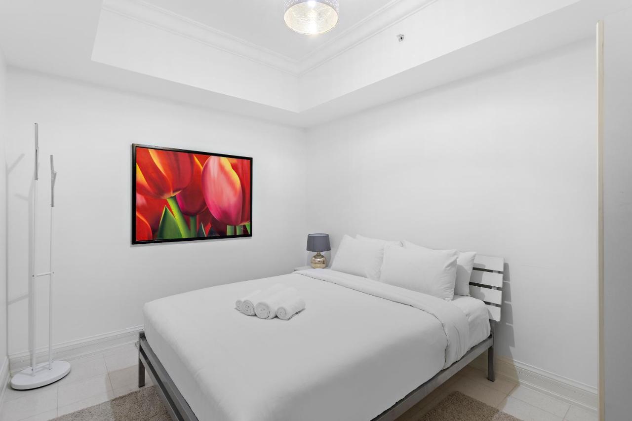 Lux 2br With Views Of Marina, Pool & Gym