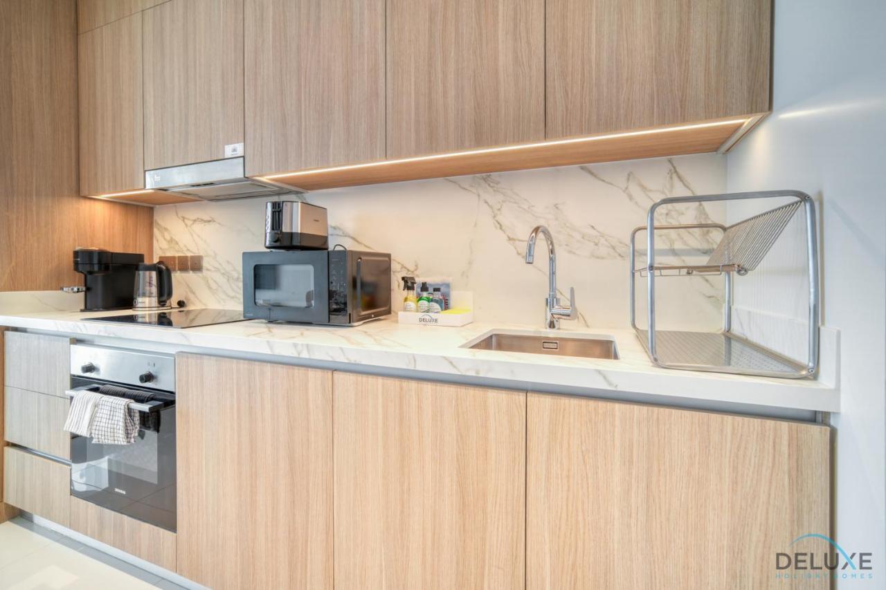 Inviting 1br At Vista Tower 1 Emaar Beachfront Marina By Deluxe Homes Apartment *