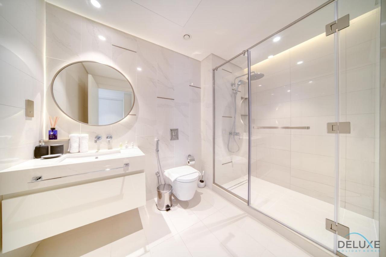 Inviting 1br At Vista Tower 1 Emaar Beachfront Marina By Deluxe Homes Apartment