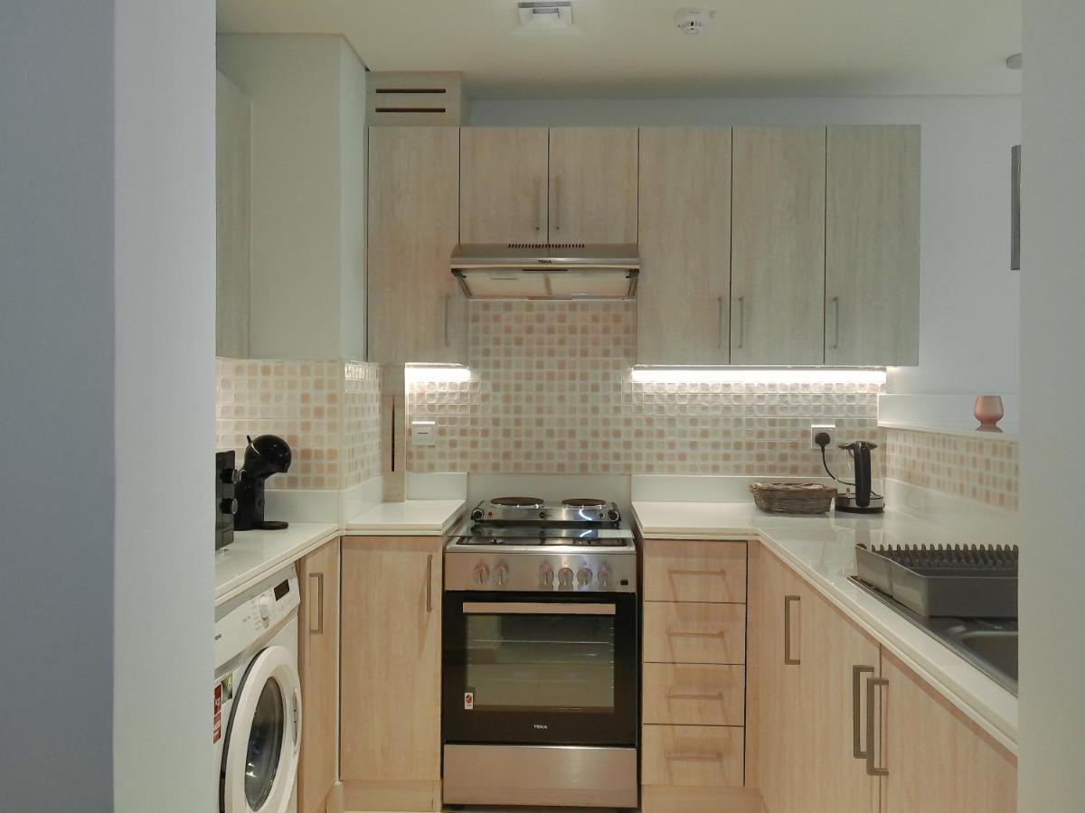 Apartment Appartment, Beach And Rooftop Infinity Pool Access Dubai