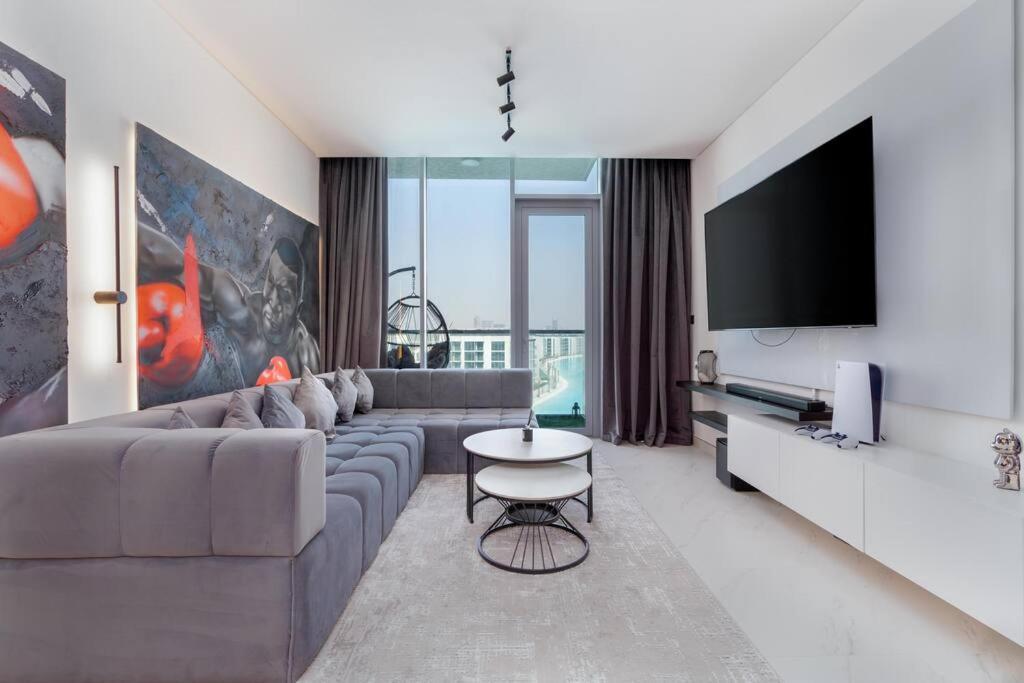 One Bedroom - 10min From Burj Khalifa - Lagoon View *