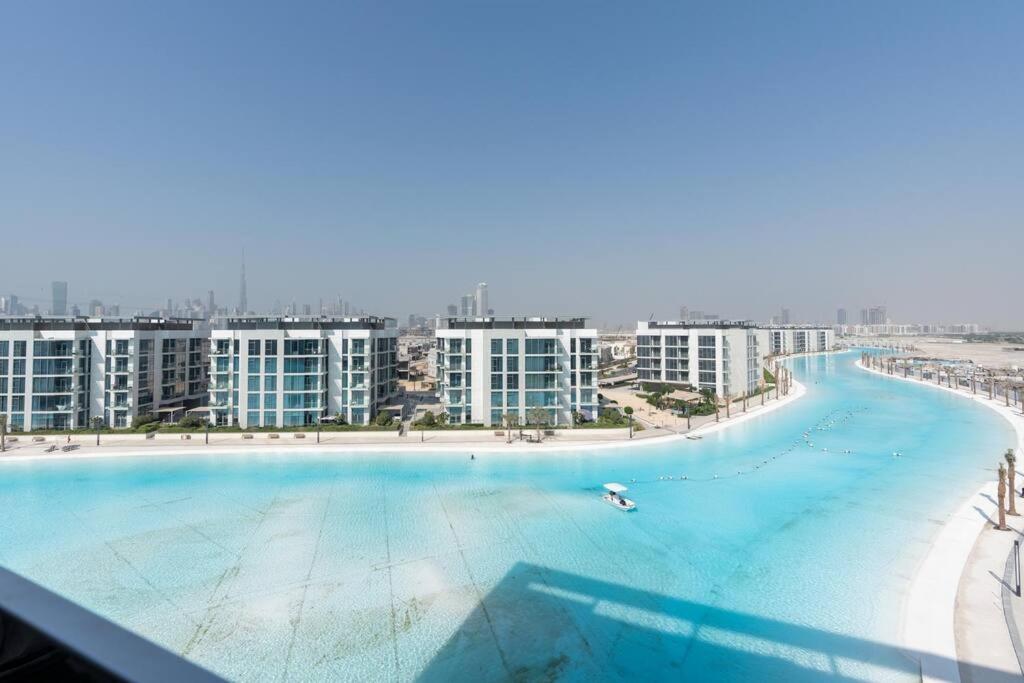 One Bedroom - 10min From Burj Khalifa - Lagoon View *