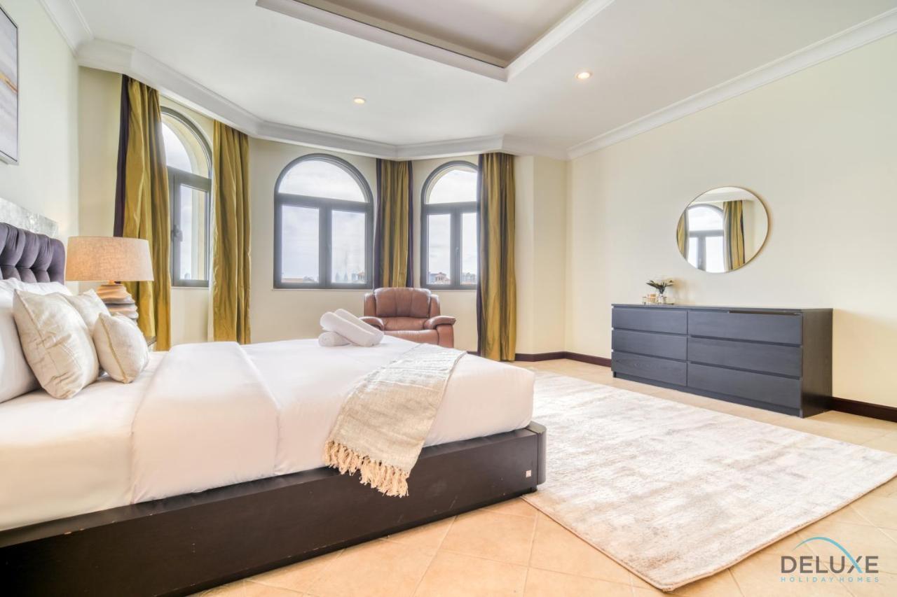 Premier 6br With Assistant's And Private Pool In Frond E Palm Jumeirah By Deluxe Homes Apartment *