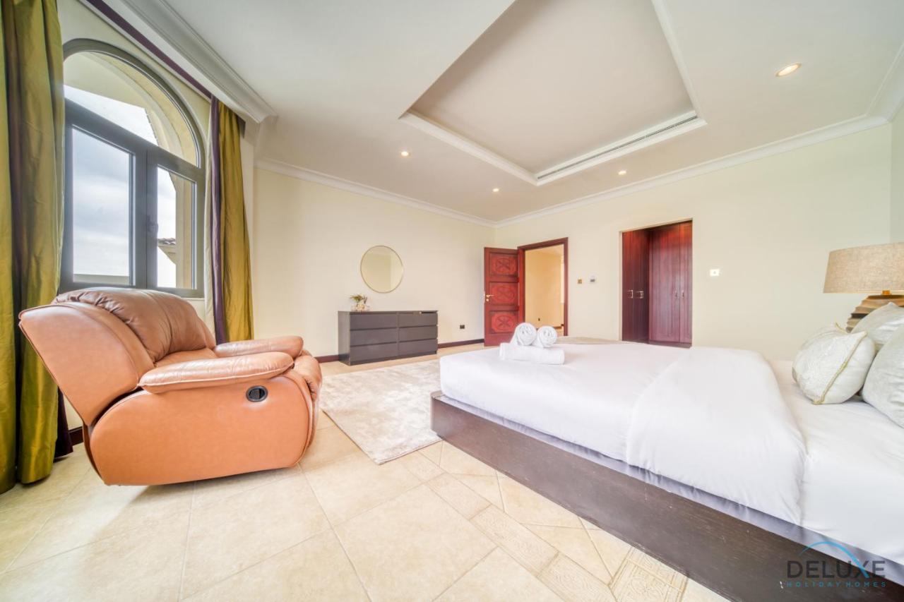 Apartment Premier 6br With Assistant's And Private Pool In Frond E Palm Jumeirah By Deluxe Homes