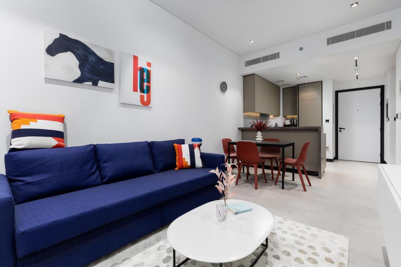 Waves Homes - Premium 1br Overlooking Burj Khalifa Dubai