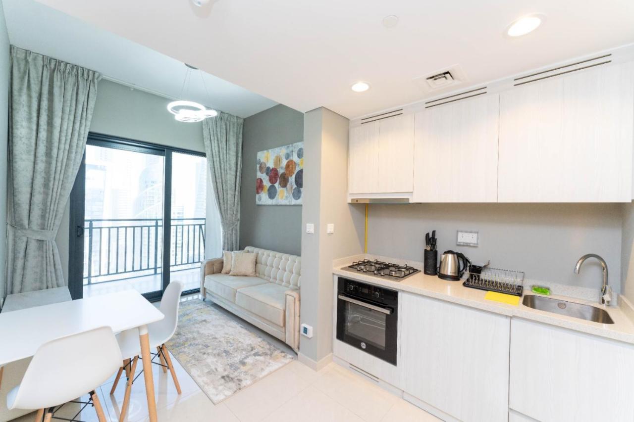 Cozy & Modern 1br In Business Bay Walking Distance To The Metro Dubai