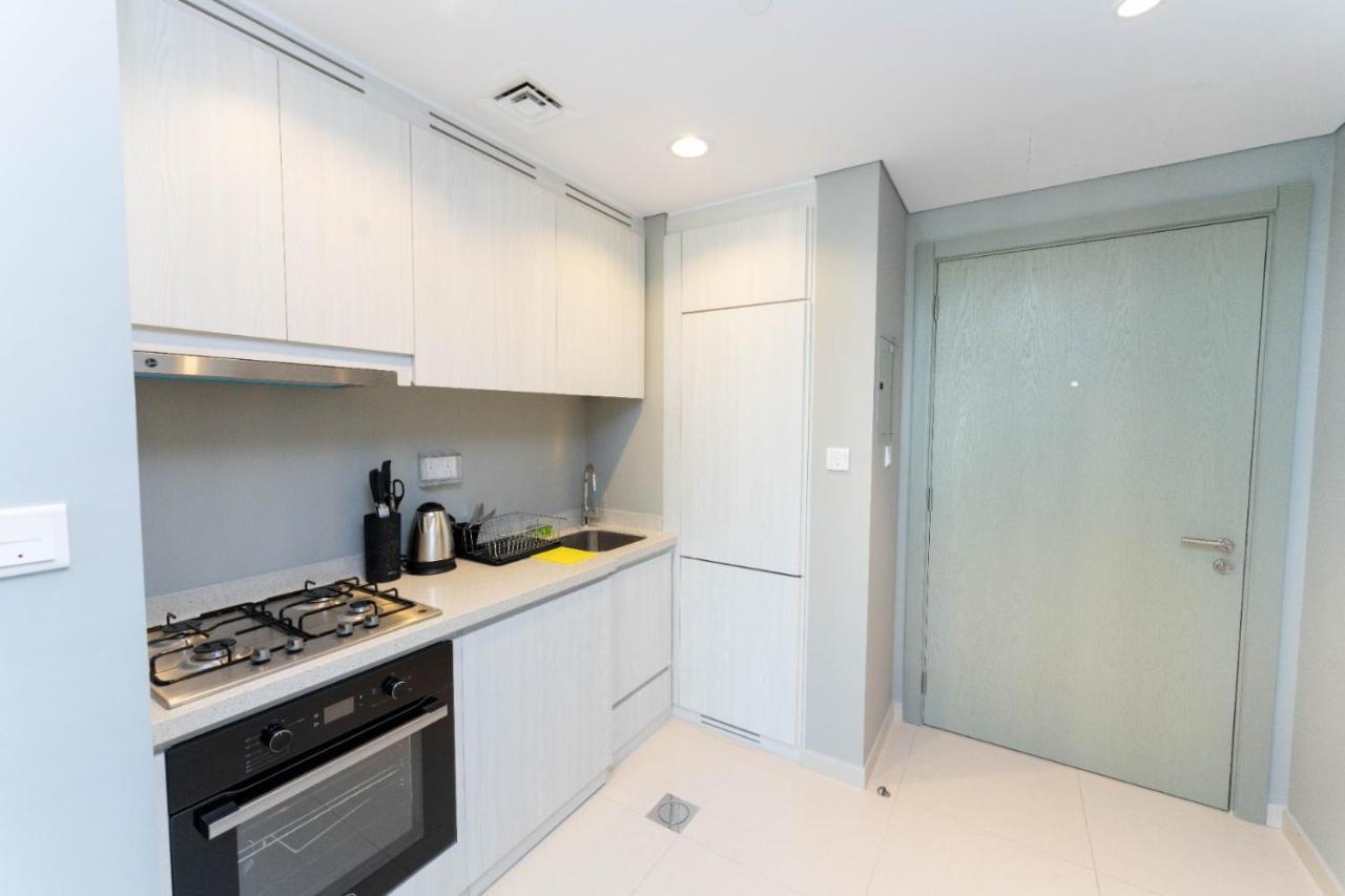 Cozy & Modern 1br In Business Bay Walking Distance To The Metro