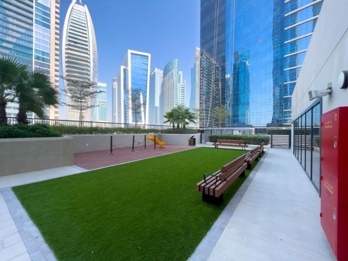 Cozy & Modern 1br In Business Bay Walking Distance To The Metro *