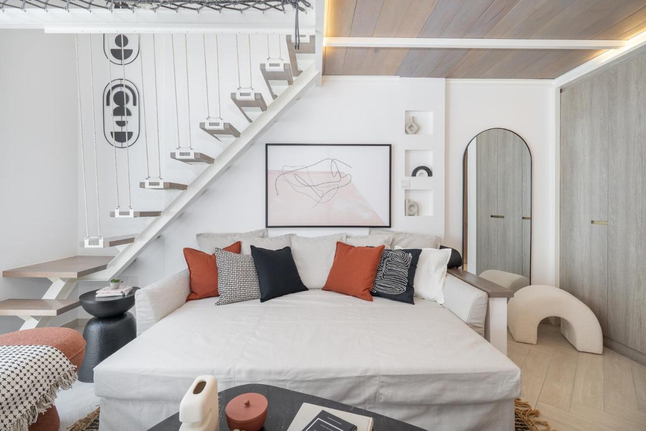 Fashionable Loft With Catamaran Net In Jvc Apartment Dubai