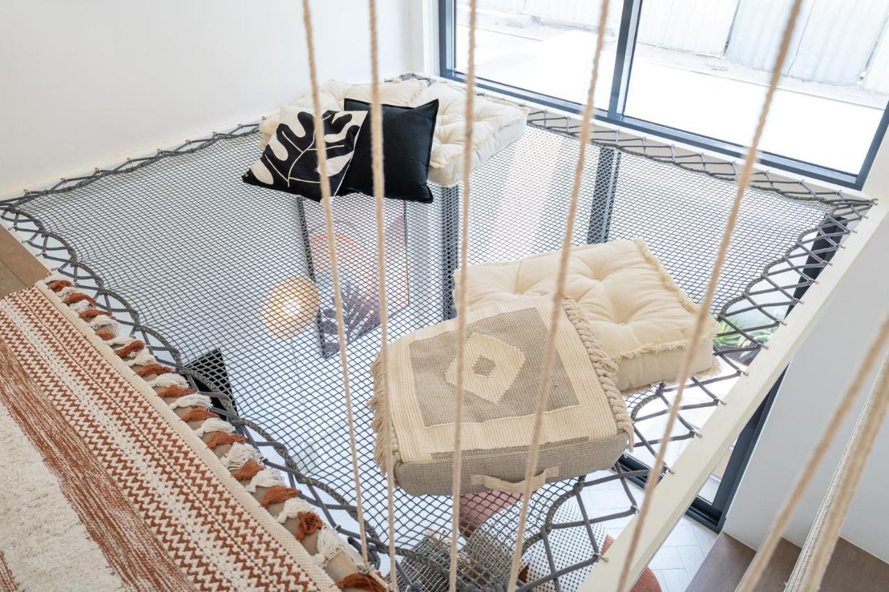 Apartment Fashionable Loft With Catamaran Net In Jvc Dubai