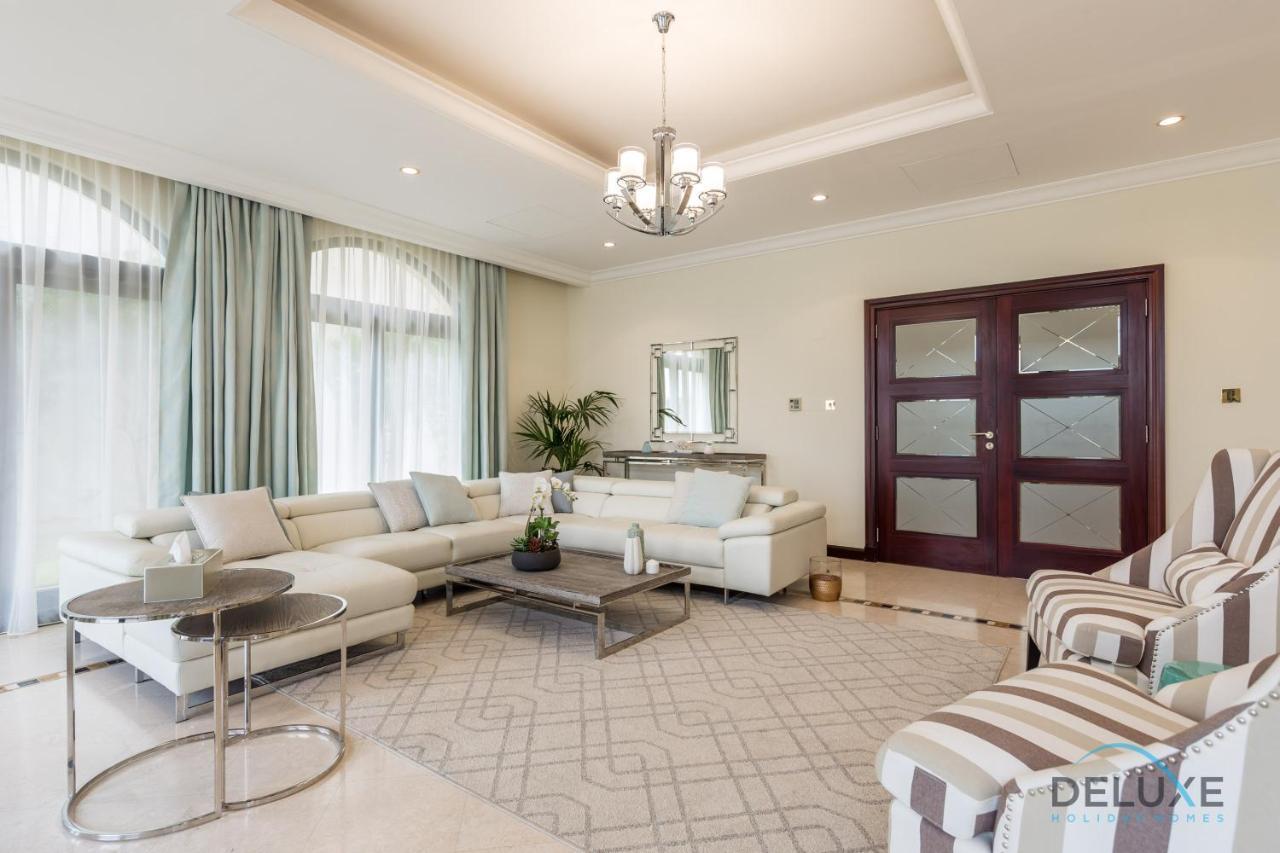 Charming 5br With Assistant's And Private Pool On Palm Jumeirah By Deluxe Apartment Dubai