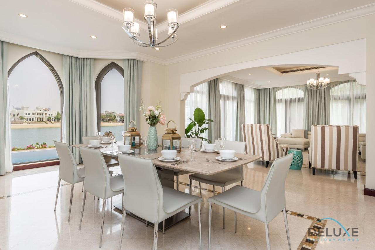 Charming 5br With Assistant's And Private Pool On Palm Jumeirah By Deluxe Dubai