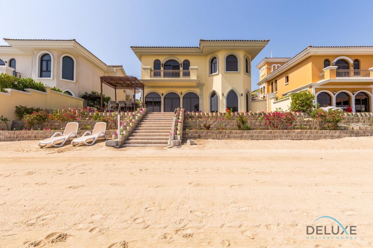 Charming 5br With Assistant's And Private Pool On Palm Jumeirah By Deluxe