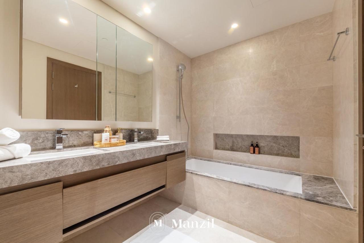 Apartment Manzil - Luxury 4br Penthouse With Harbour View & Private Terrace At Creek Harbour