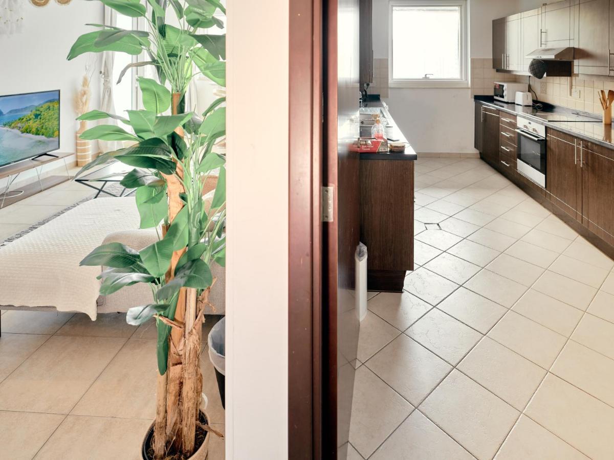 Apartment Luxury 2 Bedroom With Full Marina View