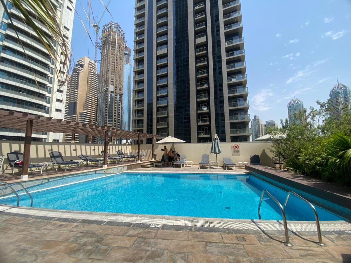 Luxury 2 Bedroom With Full Marina View Apartment *