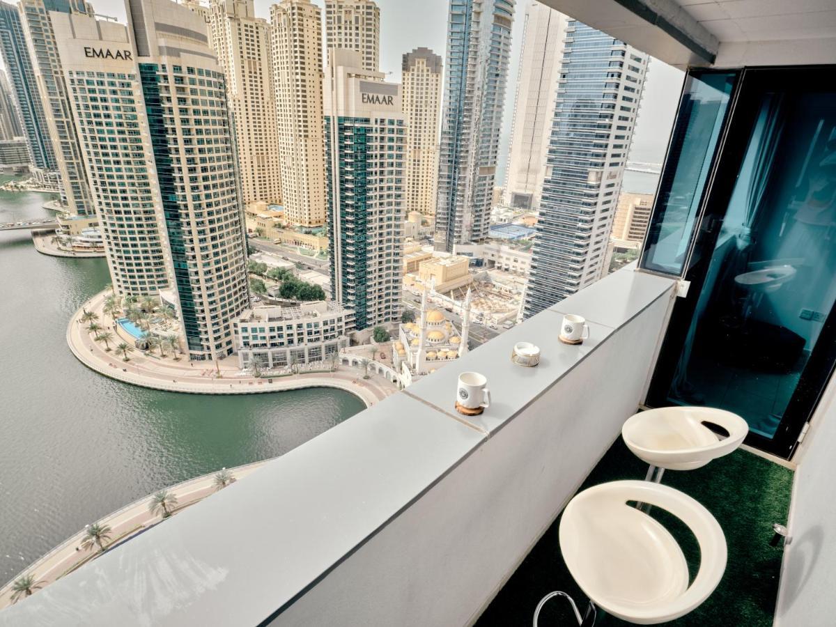Luxury 2 Bedroom With Full Marina View Dubai