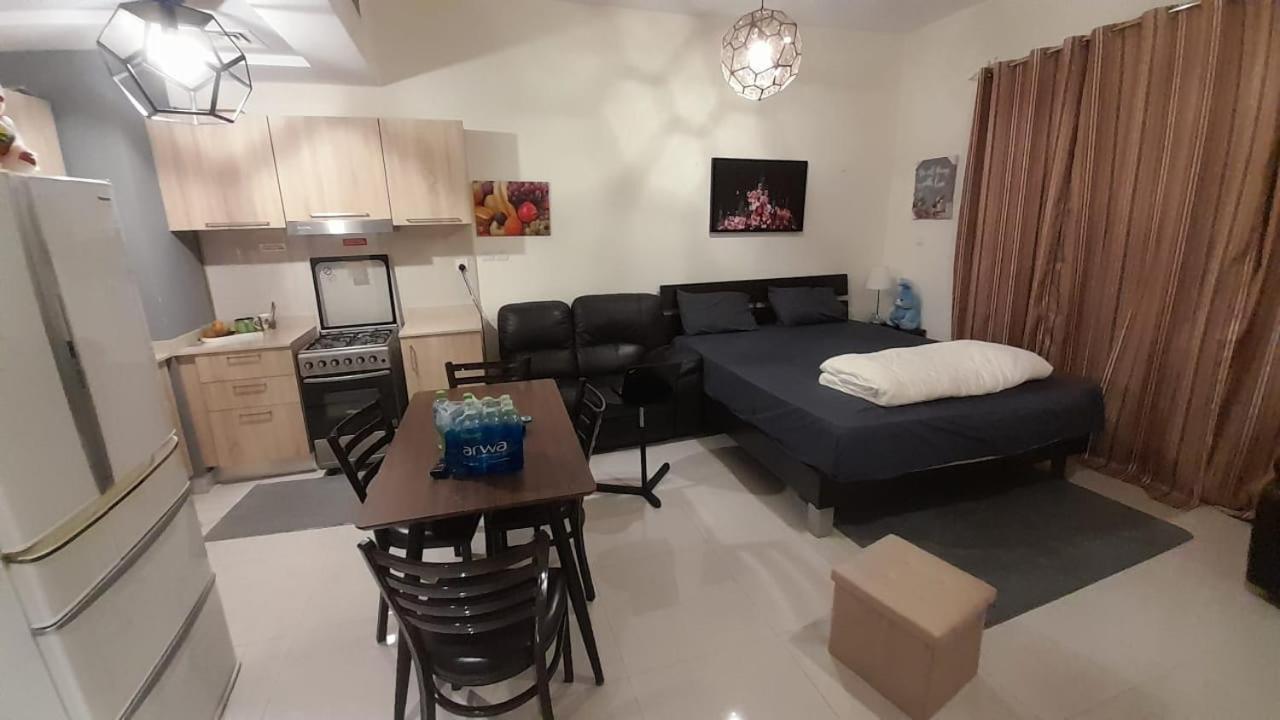 Your 2 Bbay Apartment