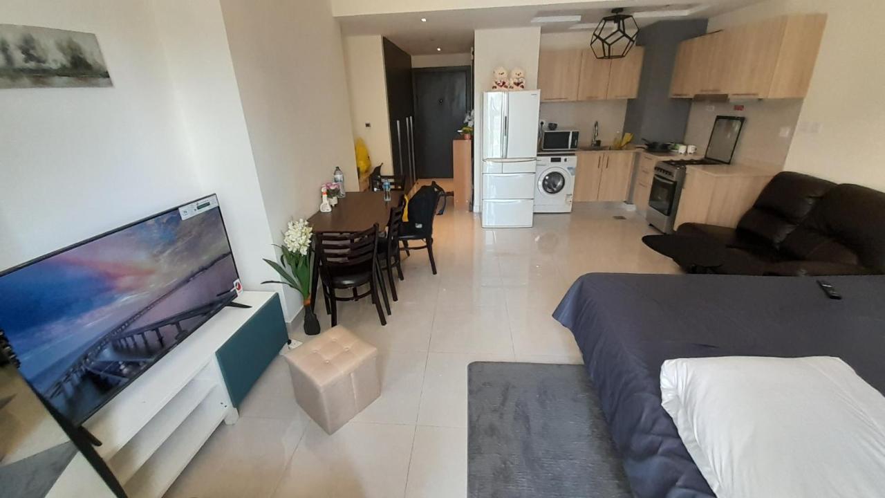 Apartment Your 2 Bbay Dubai