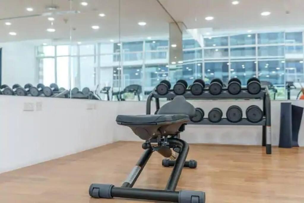 Apartment Canal Access Studio, 1 Min Walk To Business Bay Marina *