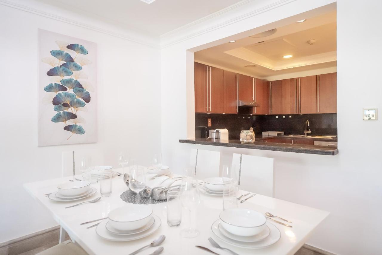 Stylish Urban Retreat 1br Gem Fairmont - 90ab2 Apartment Dubai