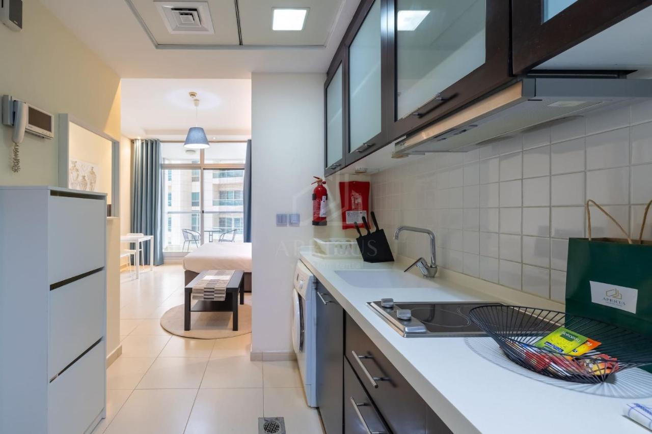 Very In Skyview Tower Marina Apartment *