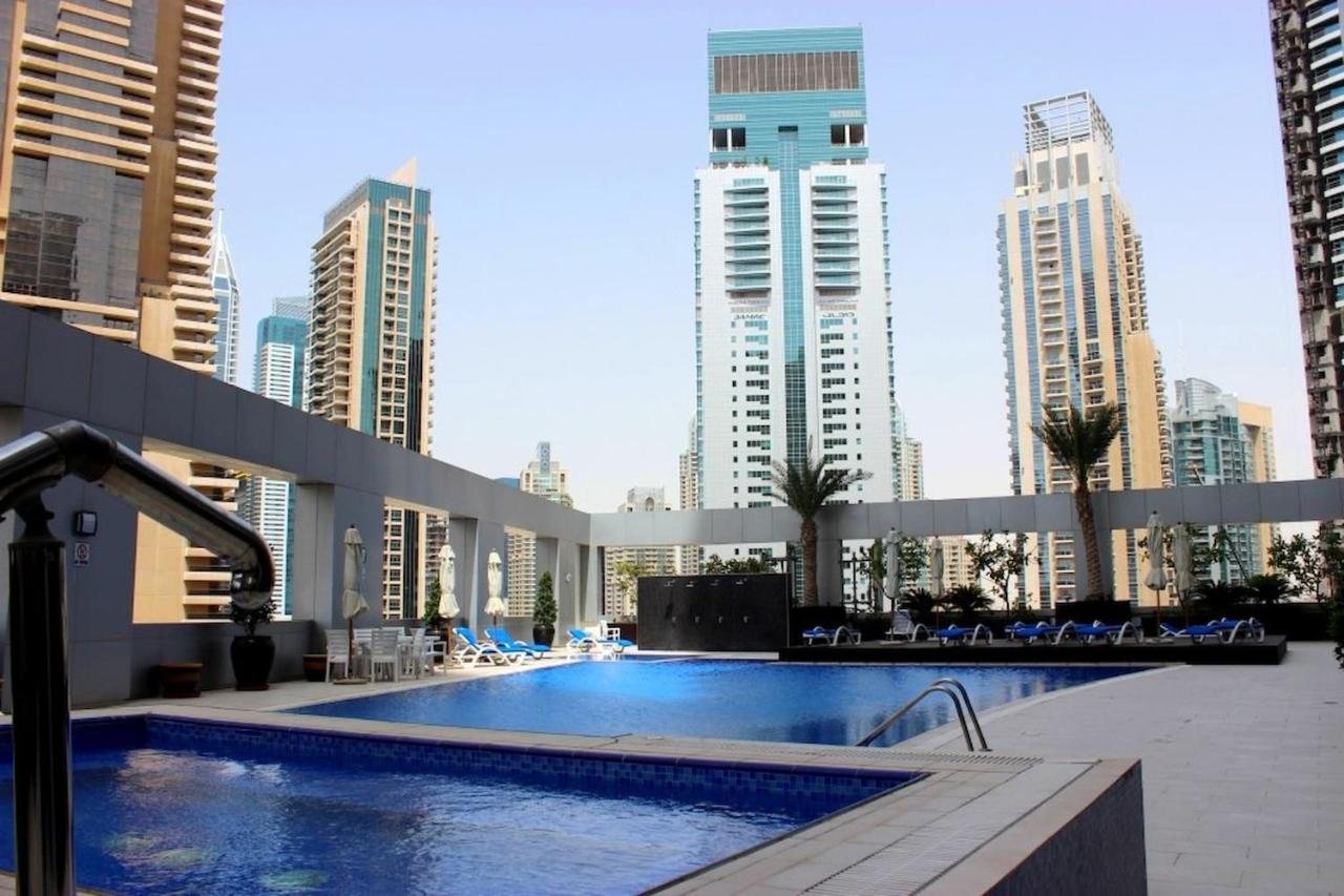 Very In Skyview Tower Marina Apartment *