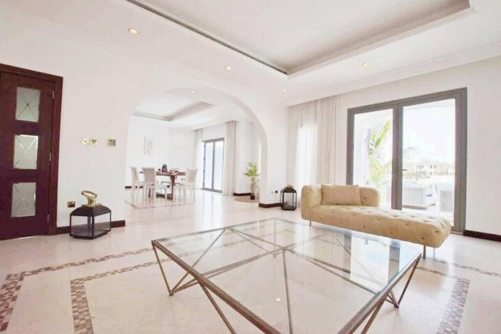 Villa Stunnin Manresa With Private Beach & Pool On Palm Island *