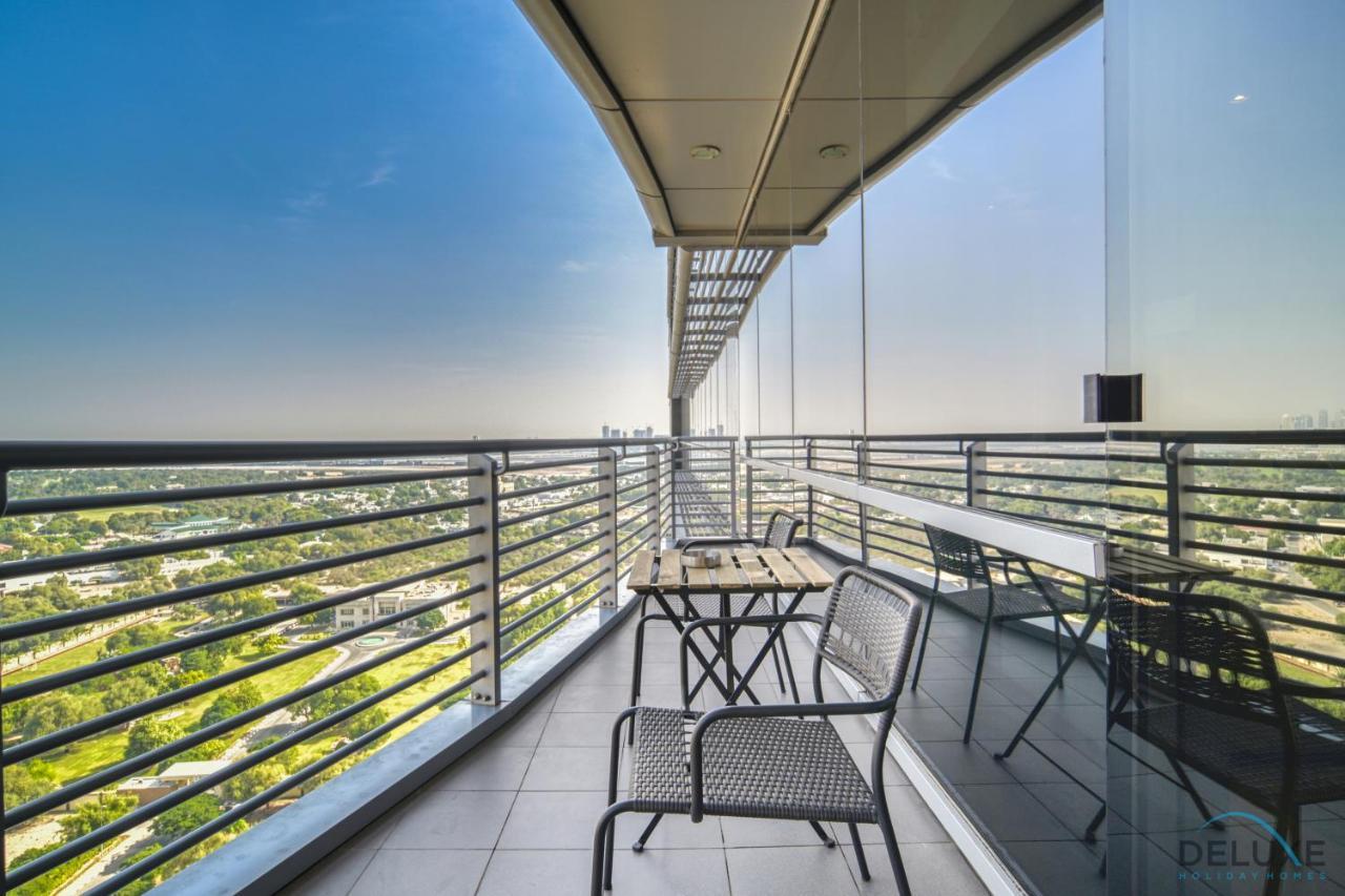 Spacious At Sky Gardens Difc By Deluxe Homes Dubai