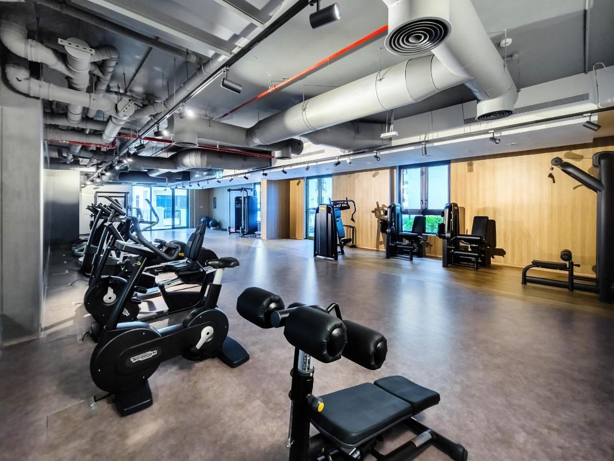 Beautiful 1 Bedroom In Port De La Apartment Dubai
