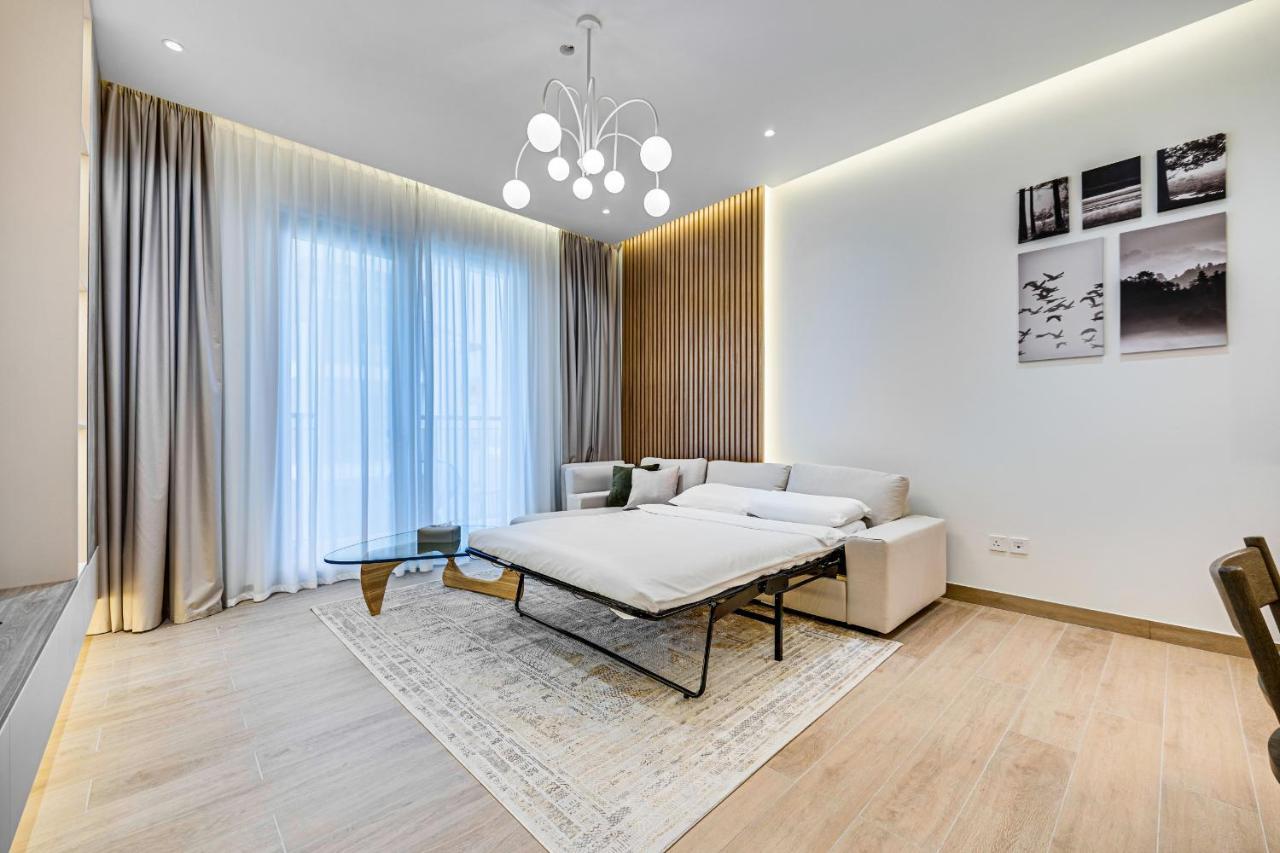 Beautiful 1 Bedroom In Port De La Apartment