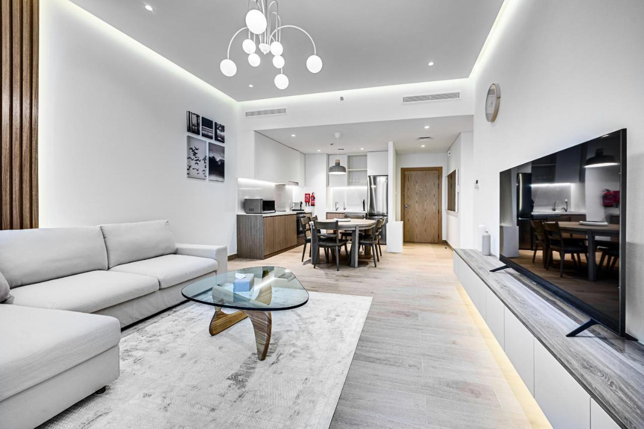 Beautiful 1 Bedroom In Port De La Apartment