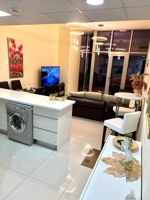 *amazing Marina View* Jbr *3 Bedroom* Dubai