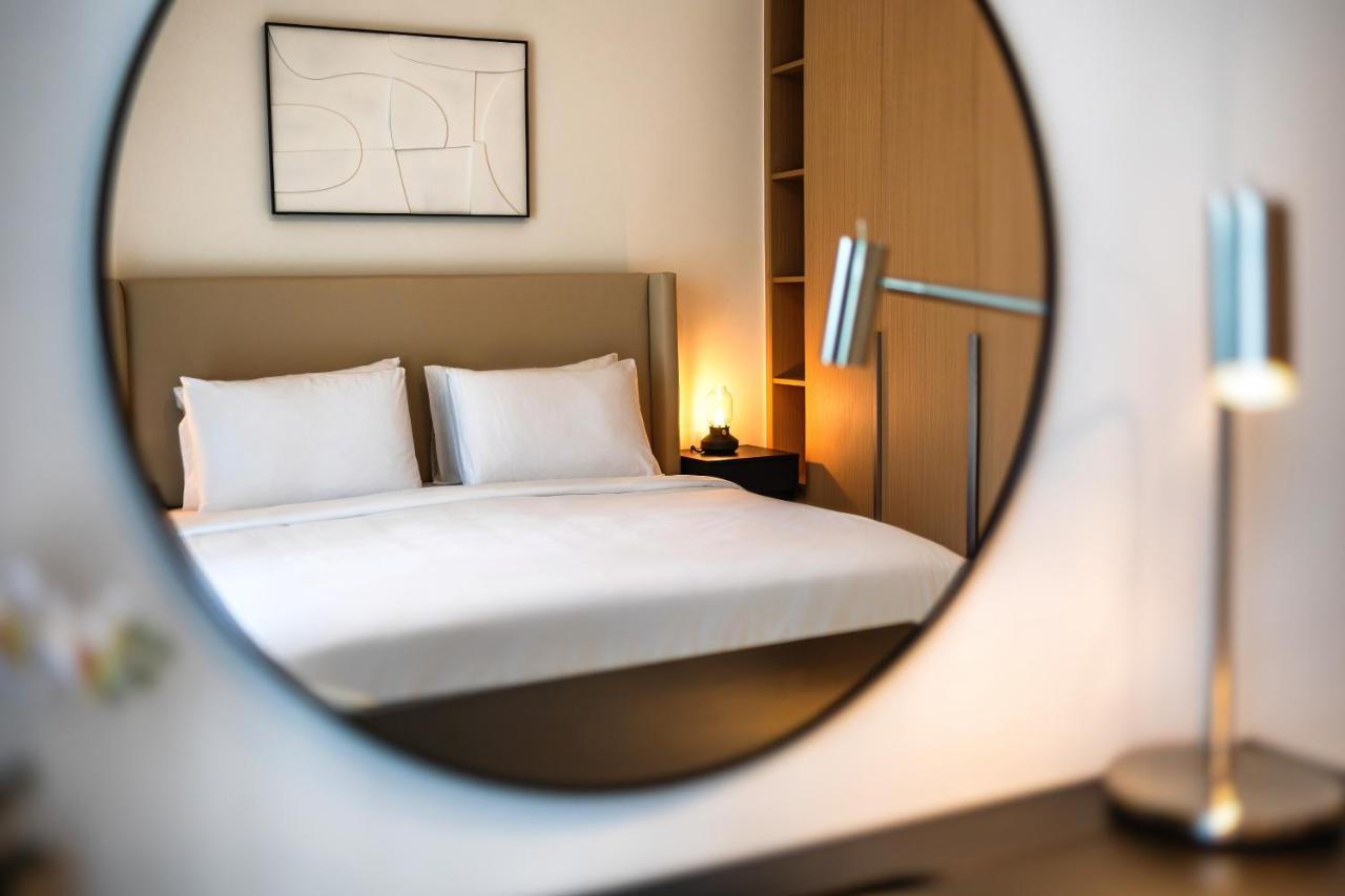 In Surf At Creek With Private Lagoon Access Apartment Dubai