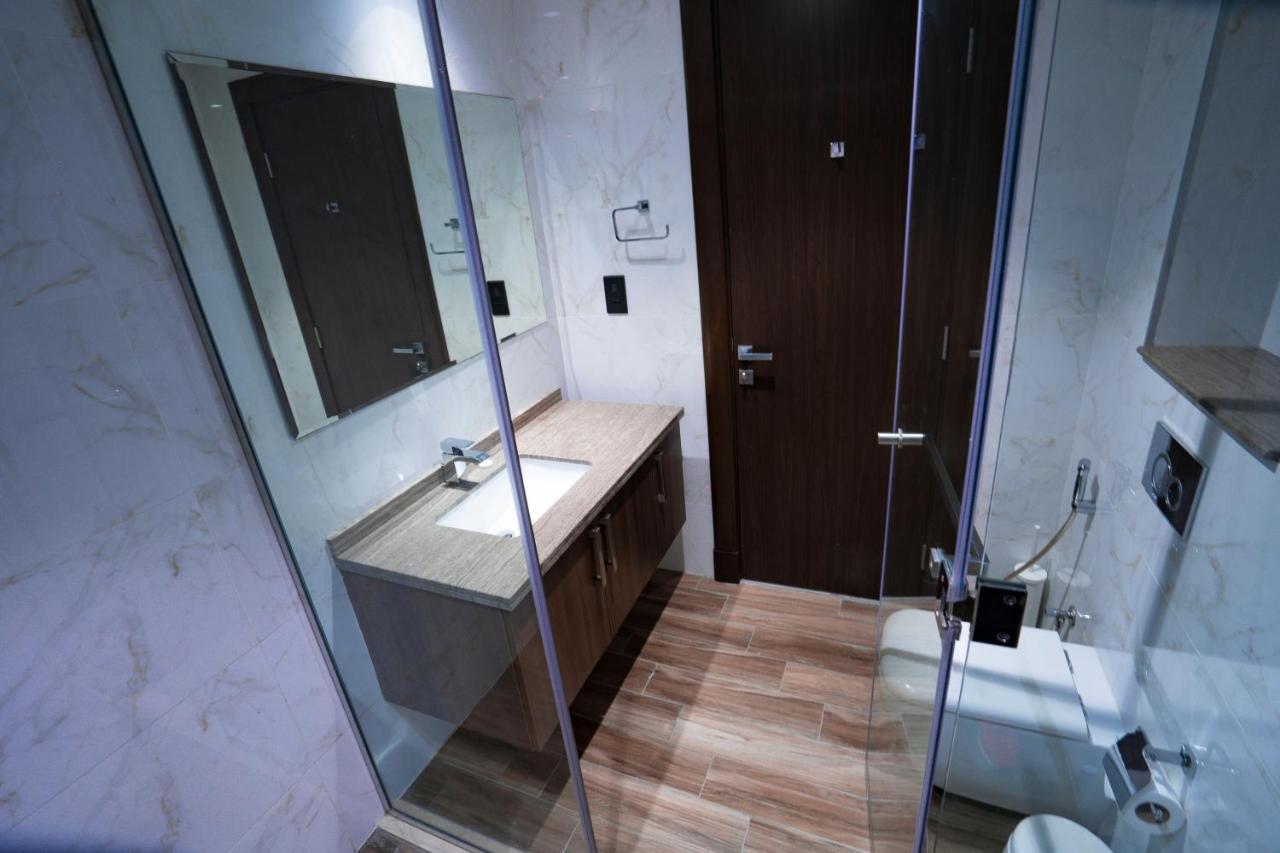Apartment Elegant 1 Bedroom In J One Dubai