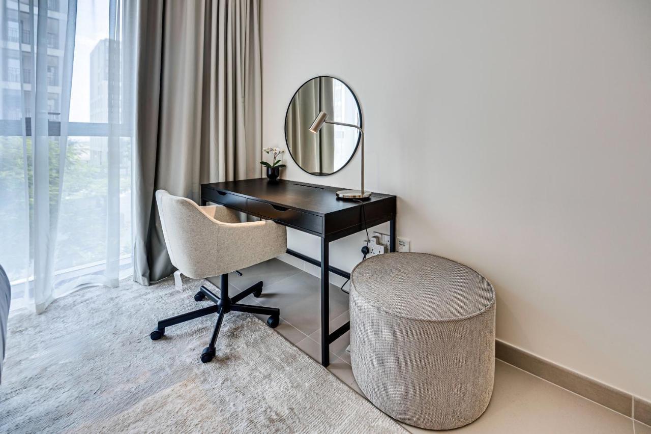 Apartment In Surf At Creek With Private Lagoon Access Dubai