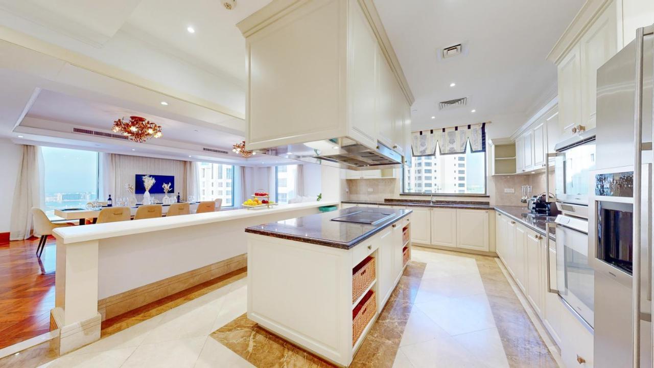 Apartment Huge Penthouse With Yacht Included And Private Pool!!! *