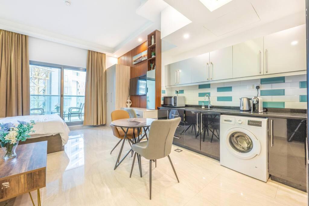 Grand - Elite Business Bay Apartment *
