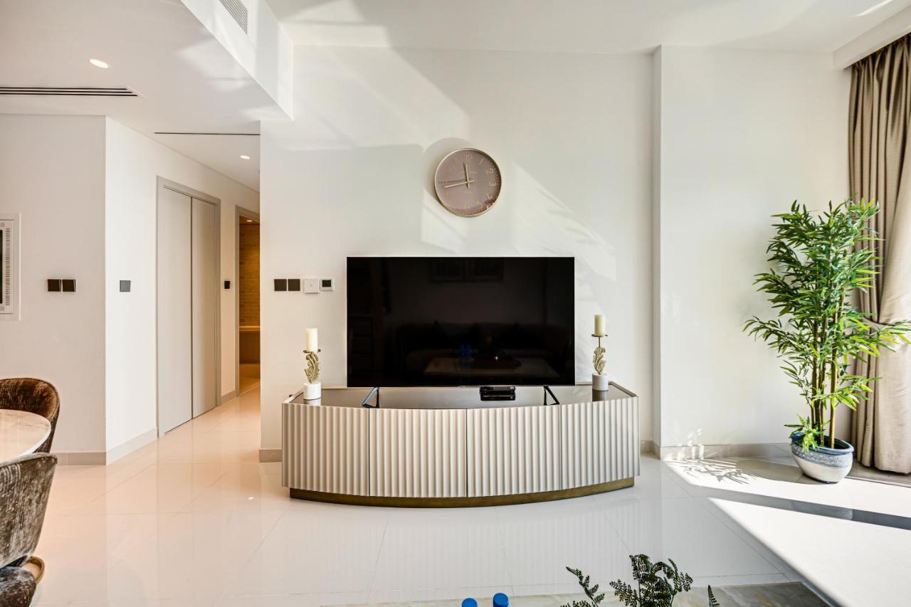 Emaar Beachfront Sunrise Bay 2bdr Apartment