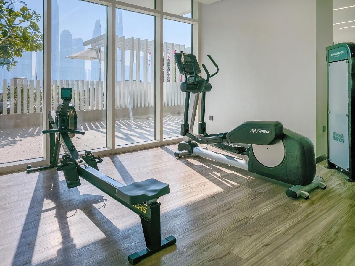 Emaar Beachfront Sunrise Bay 2bdr Dubai