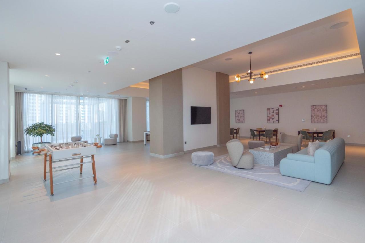 2-bedroom In The Heart Of Downtown *
