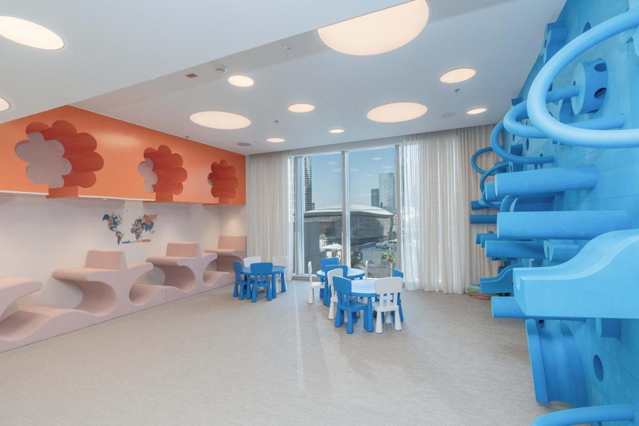 2-bedroom In The Heart Of Downtown Apartment Dubai