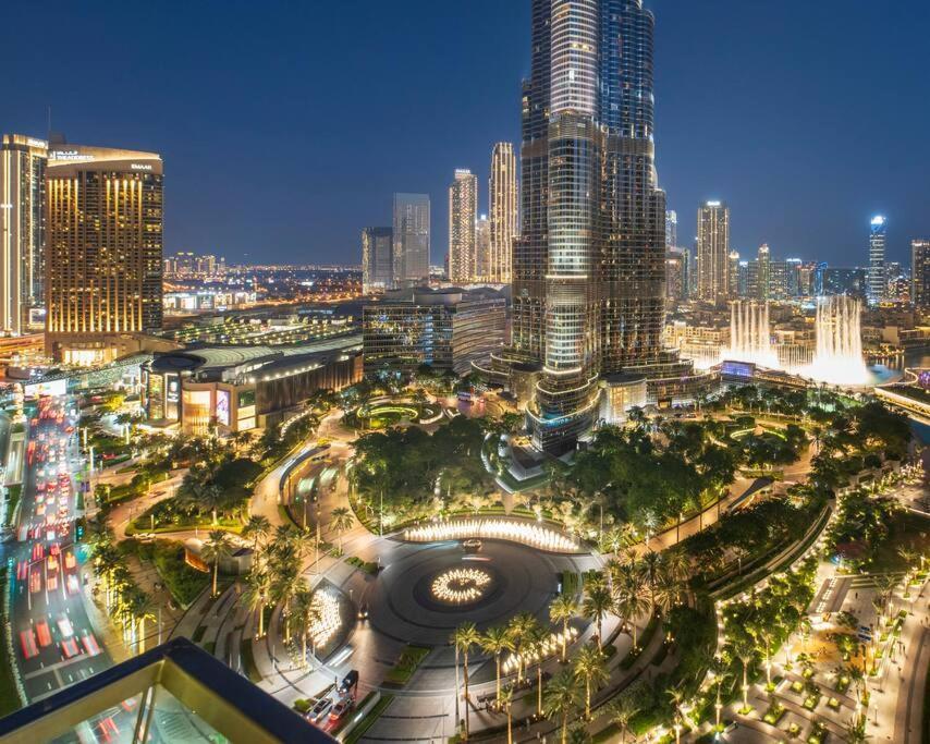 Apartment First Class 3br With Full Burj Khalifa And Fountain View Dubai