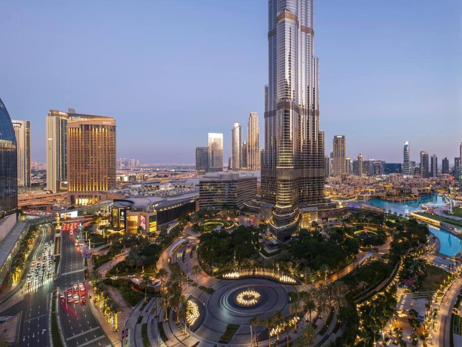 Apartment First Class 3br With Full Burj Khalifa And Fountain View