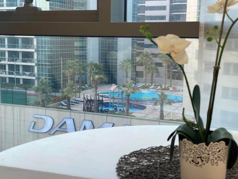 Stylish By & Metro In Marina Dubai