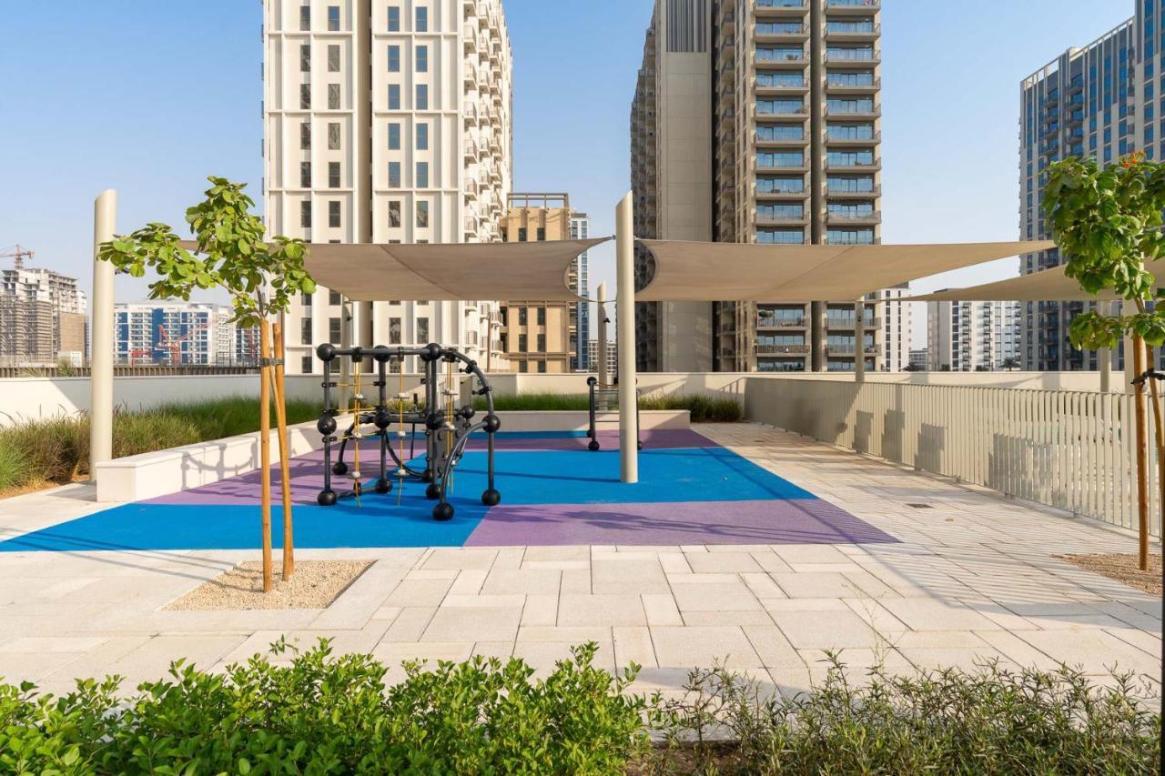 Modern 2 Bedroom Amazing Amenities And Location Apartment Dubai