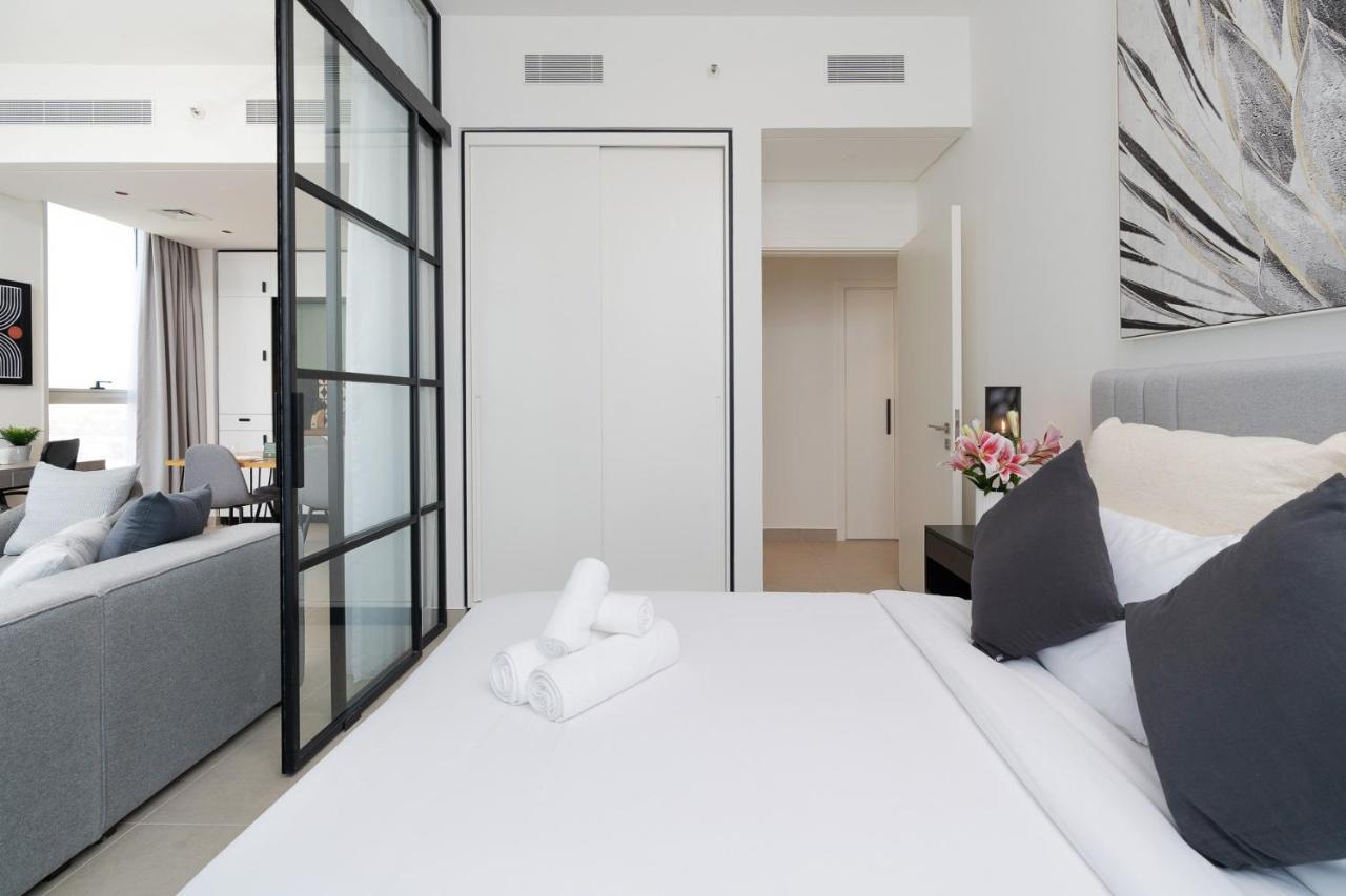 Modern 2 Bedroom Amazing Amenities And Location *