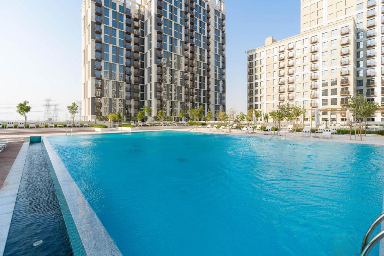 Modern 2 Bedroom Amazing Amenities And Location Apartment