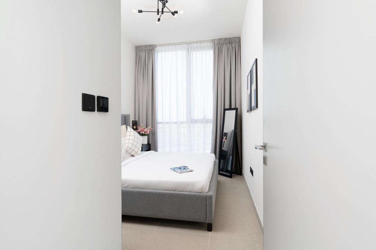 Modern 2 Bedroom Amazing Amenities And Location