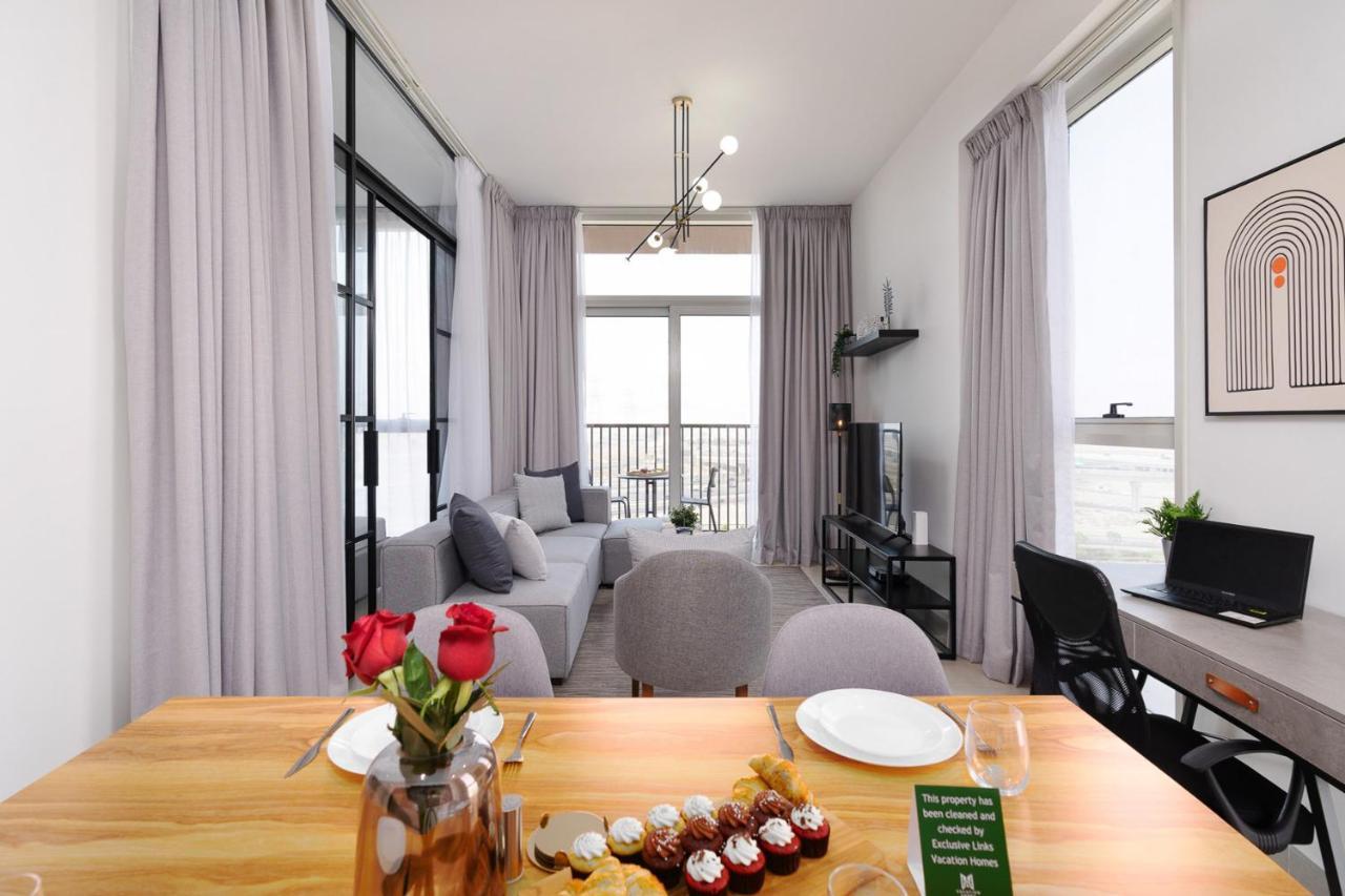 Apartment Modern 2 Bedroom Amazing Amenities And Location Dubai